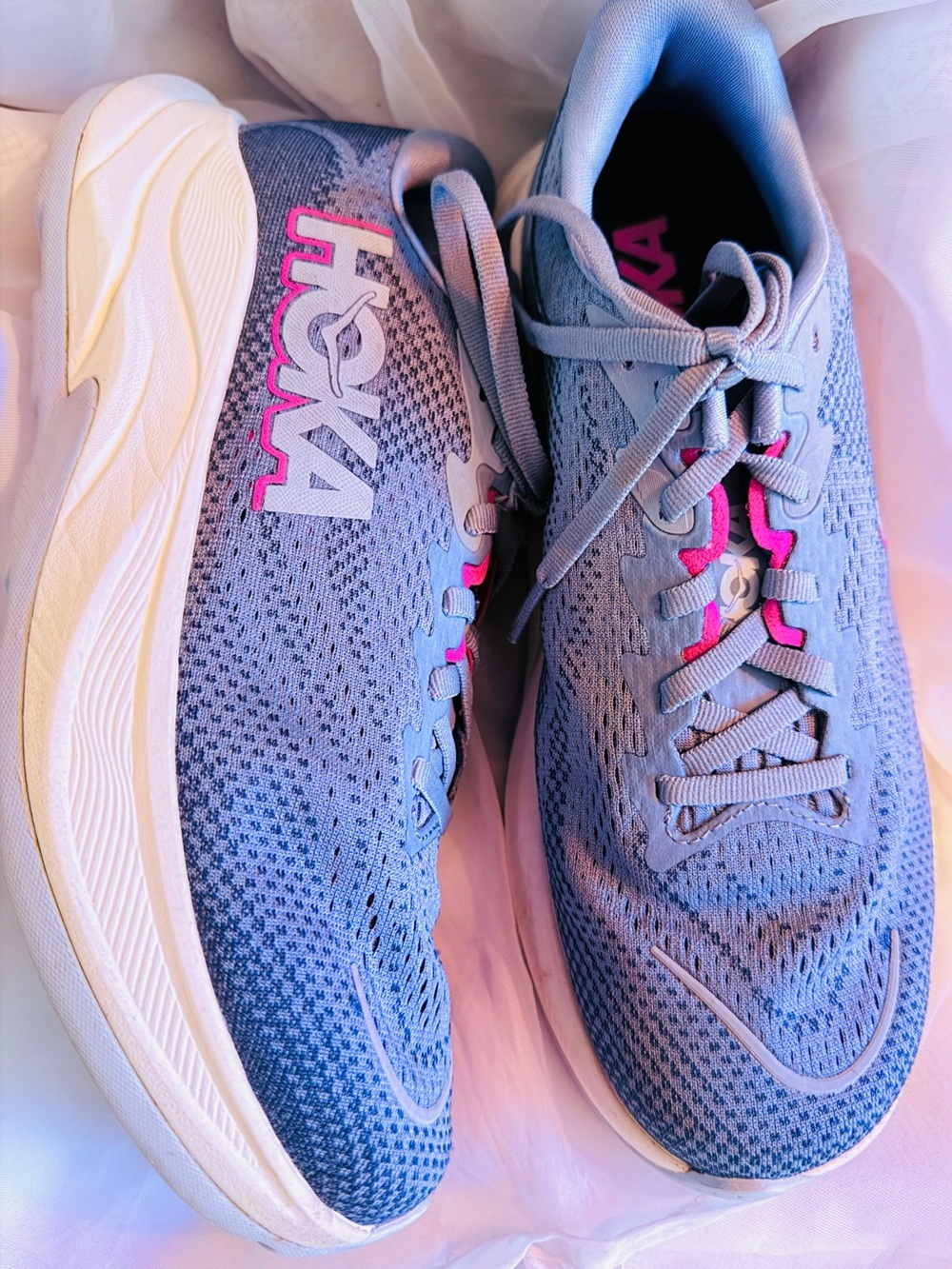 Hoka Rincon 4 Women’s Washed Blue/Faded Navy Sneakers 7.5 B Like New